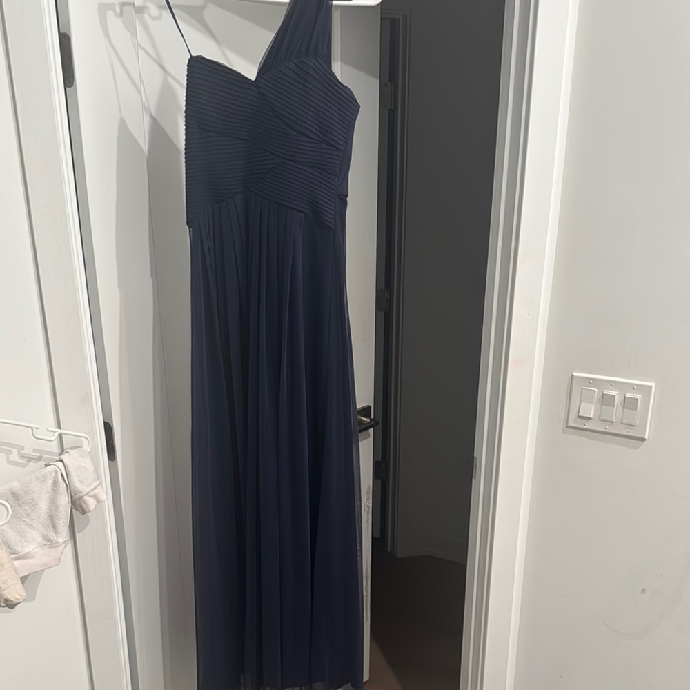 Like new MaxandCleo evening gown